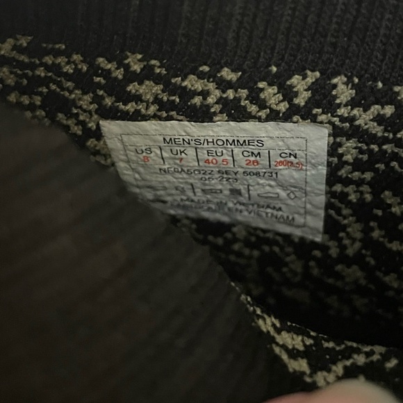 The North Face Men's Black and Green Sueded Waterproof Sneakers - Picture 6 of 9